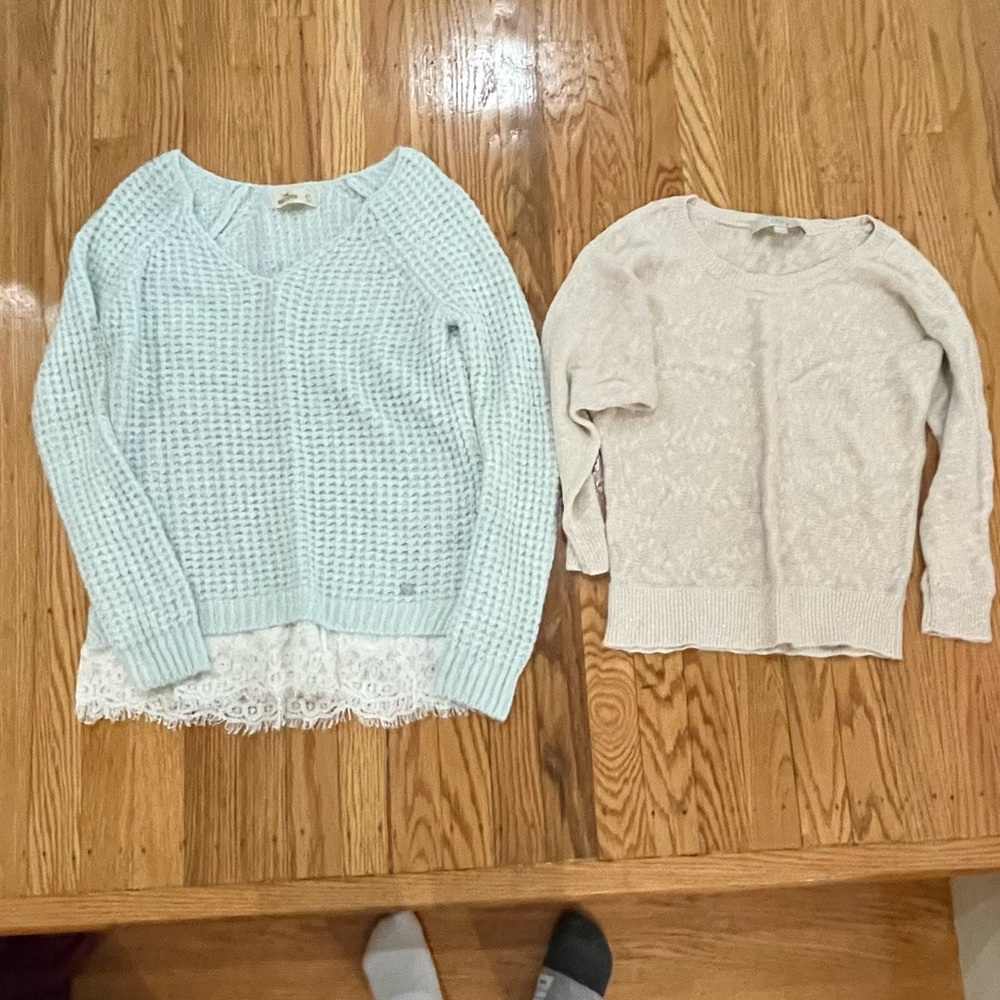 HUGE SWEATER BUNDLE